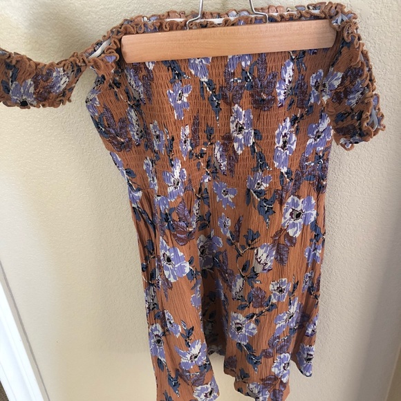Windsor Off the Shoulder Floral Fit & Flare dress - Picture 2 of 3